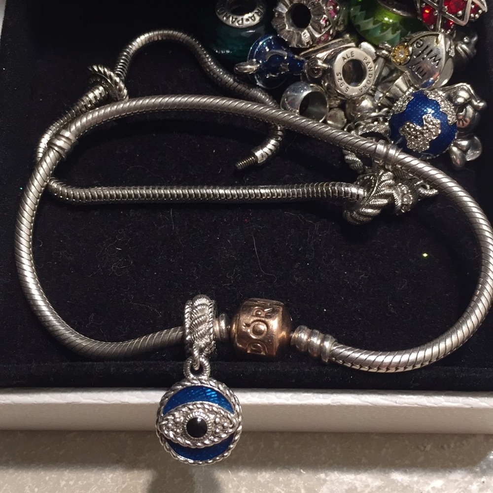 SOLD🐳🦀🐬🦖Judith Ripka evil eye 👁 charm - Picture 8 of 8
